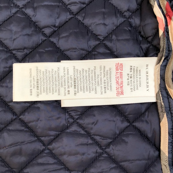 Burberry Quilted Toggle Winter Coat - Picture 7 of 8